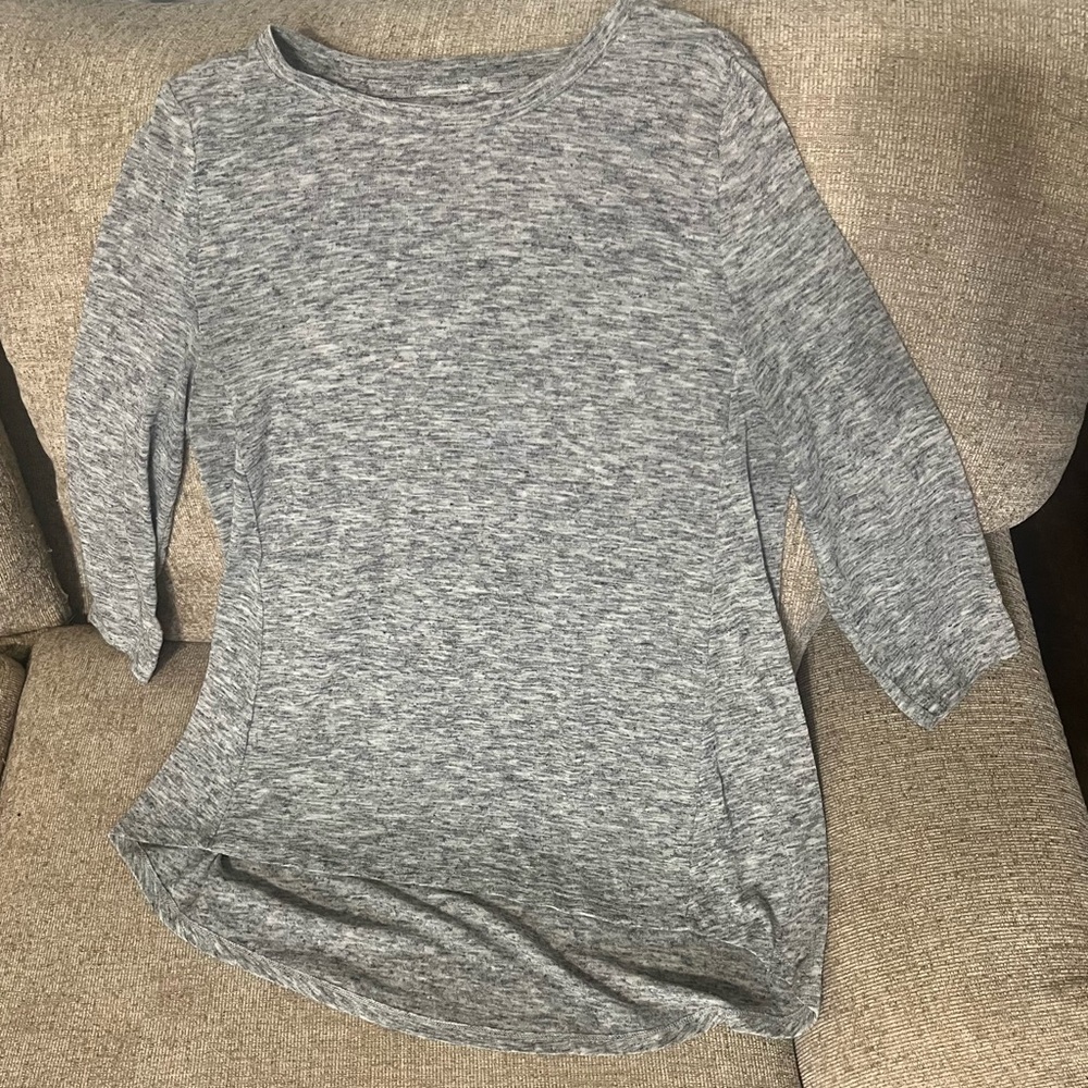 Loft Women’s Small 3/4 length sleeve high-low heather grey lightweight Shirt